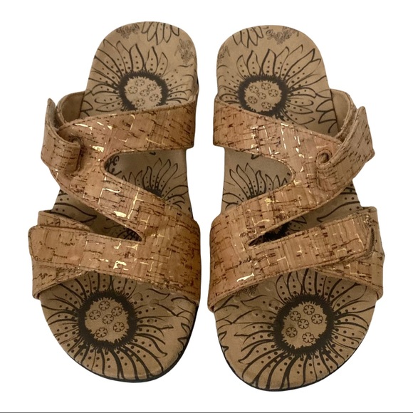 Vionic Lauren Tan/Gold Metallic Cork Velcro Closure Sandals - Picture 2 of 10